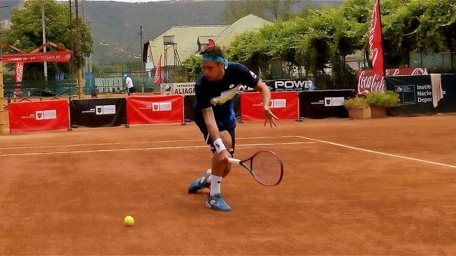 Juan Carlos Sáez barrió a rival argentino y pasó a cuartos de final en Túnez Juan Carlos Sáez barrió a rival argentino y pasó a cuartos de final en Túnez