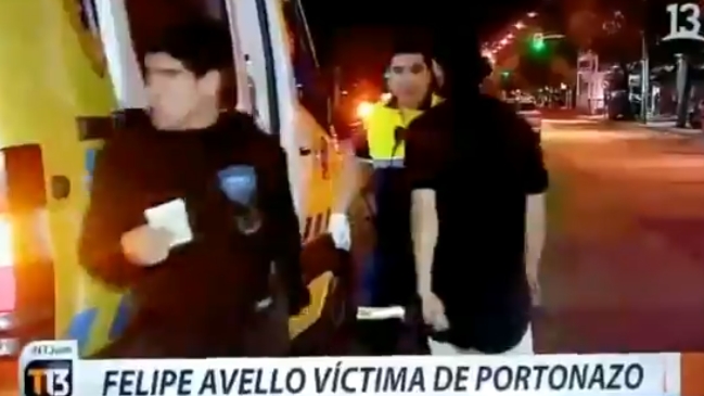 Periodista de Canal 13 pidió disculpas por improperios al aire Periodista de Canal 13 pidió disculpas por improperios al aire