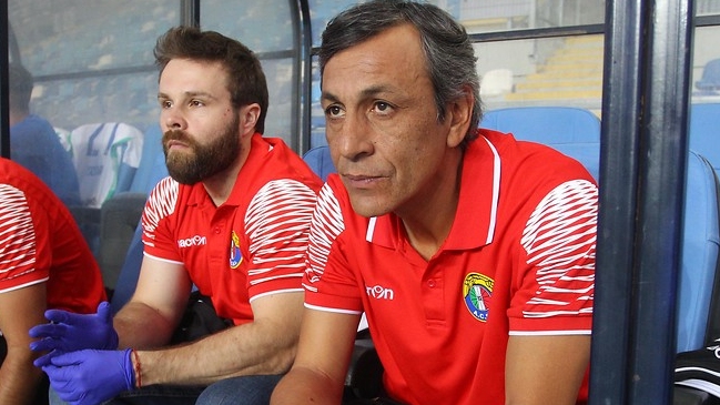 Hugo Vilches: Ante U. de Chile tendremos que hacer un partido rozando la perfección Hugo Vilches: Ante U. de Chile tendremos que hacer un partido rozando la perfección