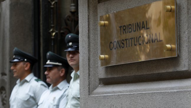 Parlamentarios apuntan a modificaciones al TC tras polémica decisión sobre lucro Parlamentarios apuntan a modificaciones al TC tras polémica decisión sobre lucro