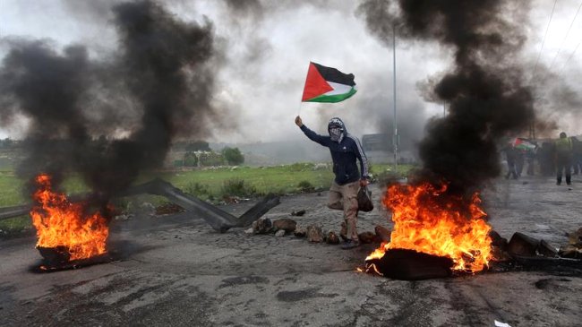 Violenta jornada en Gaza deja 16 palestinos muertos y unos 2.000 heridos