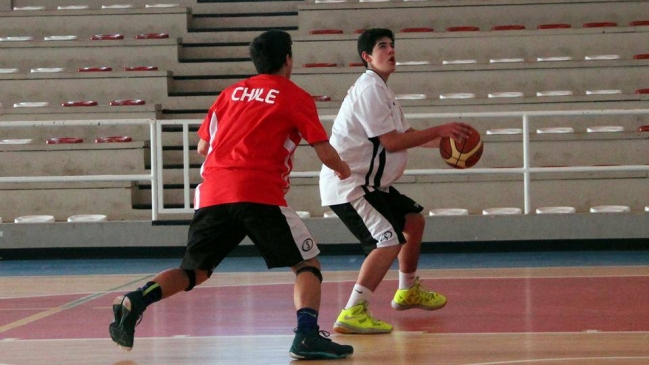 Pesar en el baloncesto nacional por fallecimiento de joven jugador de CD Valdivia Pesar en el baloncesto nacional por fallecimiento de joven jugador de CD Valdivia