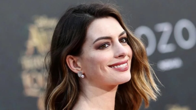 El cambio físico que sufre Anne Hathaway para su nuevo rol El cambio físico que sufre Anne Hathaway para su nuevo rol
