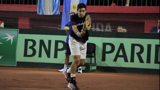 Schwartzman se alzó en dramático partido ante Garín y empató la serie entre Argentina y Chile Schwartzman se alzó en dramático partido ante Garín y empató la serie entre Argentina y Chile