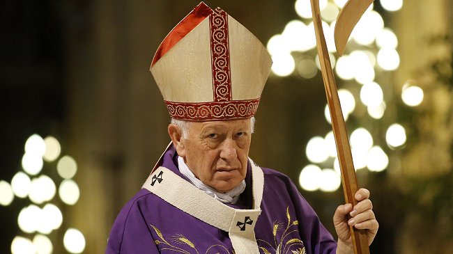 Activista transgénero: Ezzati pretende que la identidad humana funcione como perros y gatos