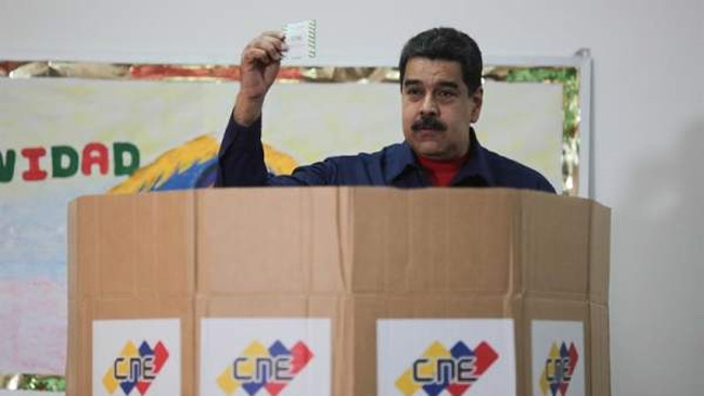 Venezuela: 44,3 por ciento no piensa votar en las elecciones de mayo y la mitad teme fraude