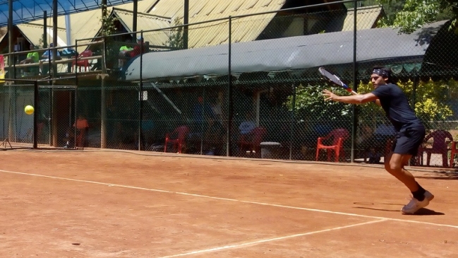 Michel Vernier celebró en primera ronda del Futuro F13 de Egipto Michel Vernier celebró en primera ronda del Futuro F13 de Egipto