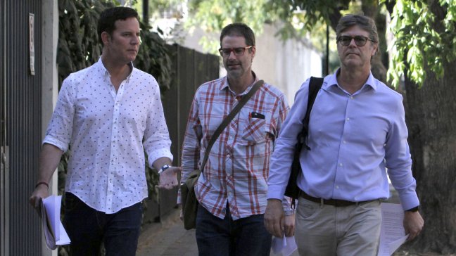 Víctimas de Karadima recibieron invitación para reunirse con papa Francisco