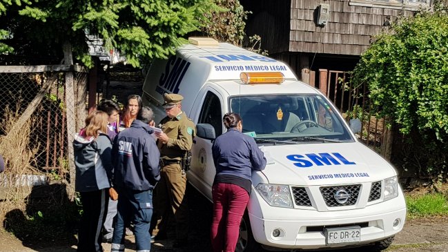 Chiloé: Joven murió electrocutado mientras instalaba un timbre en una casa