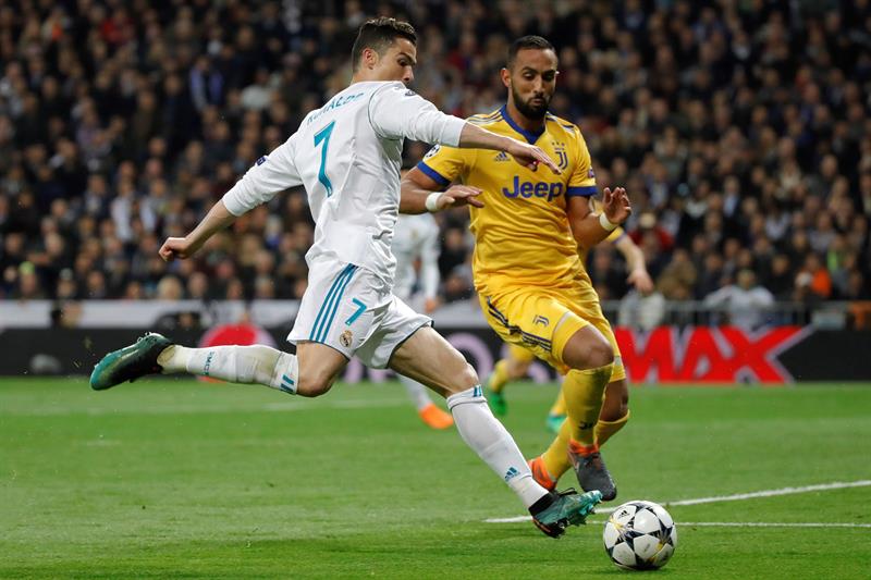 Juventus vencía 3-0 a Real Madrid hasta los últimos minutos de la revancha por cuartos de la Liga de Campeones, pero un penal transformado en gol por Cristiano Ronaldo le dio el paso a la ronda de los cuatro mejores a los Juventus vencía 3-0 a Real Madrid hasta los últimos minutos de la revancha por cuartos de la Liga de Campeones, pero un penal transformado en gol por Cristiano Ronaldo le dio el paso a la ronda de los cuatro mejores a los