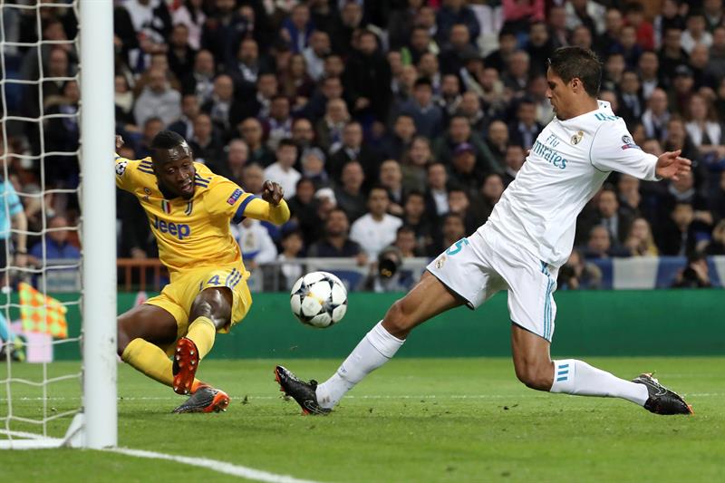 Juventus vencía 3-0 a Real Madrid hasta los últimos minutos de la revancha por cuartos de la Liga de Campeones, pero un penal transformado en gol por Cristiano Ronaldo le dio el paso a la ronda de los cuatro mejores a los Juventus vencía 3-0 a Real Madrid hasta los últimos minutos de la revancha por cuartos de la Liga de Campeones, pero un penal transformado en gol por Cristiano Ronaldo le dio el paso a la ronda de los cuatro mejores a los