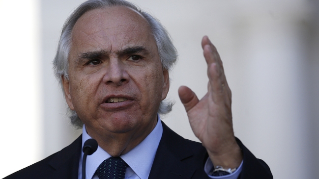 Gobierno se hará parte de la investigación del fraude en Carabineros