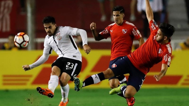  Corinthians superó con lo justo a Independiente en la Libertadores  