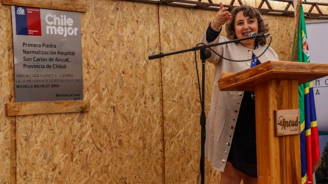 Chiloé: Solicitan la renuncia de la Directora del Servicio de Salud