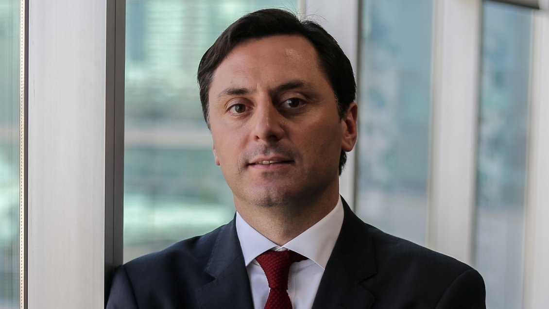 Gobierno designó a Lucas del Villar como nuevo director del Sernac Gobierno designó a Lucas del Villar como nuevo director del Sernac