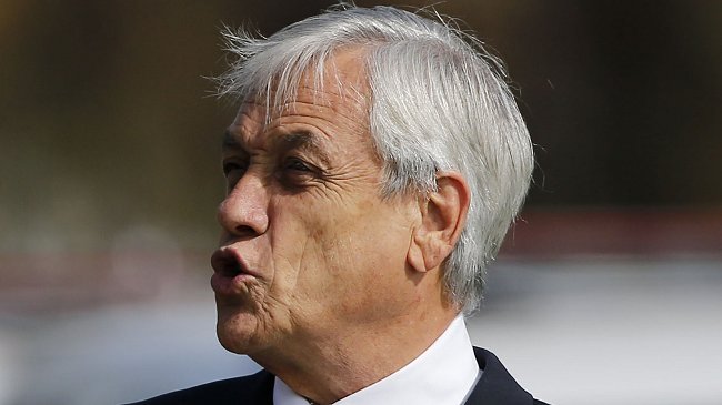 Gobierno compró auto Lexus de 70 millones de pesos para Piñera