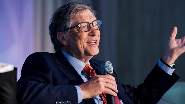 Bill Gates: Educación y salud son sectores 