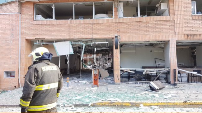 Explosión en la Clínica Sanatorio Alemán de Concepción deja al menos tres muertos Explosión en la Clínica Sanatorio Alemán de Concepción deja al menos tres muertos