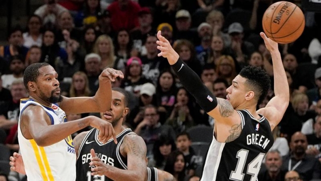 San Antonio Spurs sigue con vida ante Golden State Warriors San Antonio Spurs sigue con vida ante Golden State Warriors