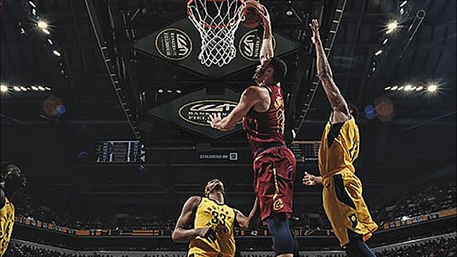 James y Korver recuperaron la ventaja de campo para los Cavaliers ante Indiana James y Korver recuperaron la ventaja de campo para los Cavaliers ante Indiana