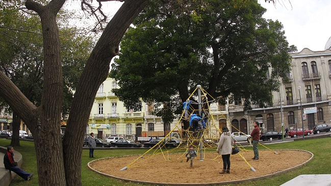 Dos hombres de 87 y 93 años fueron sorprendidos teniendo sexo oral en un parque Dos hombres de 87 y 93 años fueron sorprendidos teniendo sexo oral en un parque