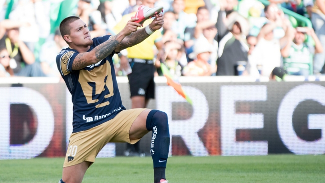 Nicolás Castillo se abre a la opción de cambiar de equipo en México: Quiero pelear torneos Nicolás Castillo se abre a la opción de cambiar de equipo en México: Quiero pelear torneos