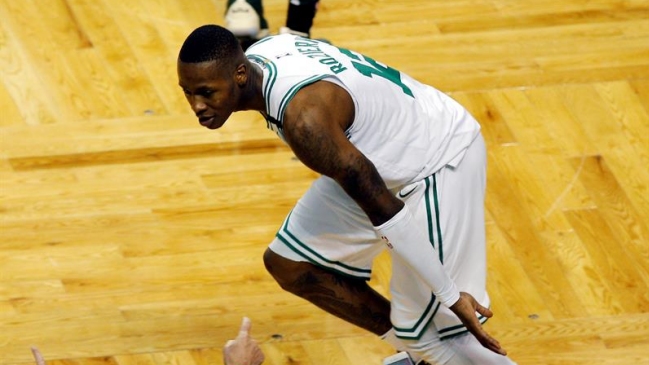 Boston Celtics batió a Milwaukee Bucks y jugará semifinales del Este Boston Celtics batió a Milwaukee Bucks y jugará semifinales del Este