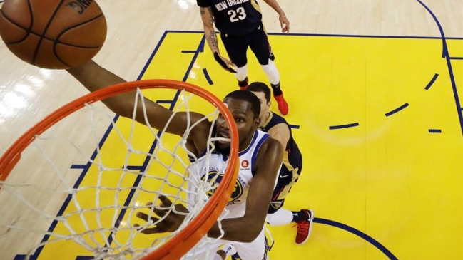 Golden State Warriors arrancó con un triunfo las semifinales ante New Orleans Pelicans Golden State Warriors arrancó con un triunfo las semifinales ante New Orleans Pelicans
