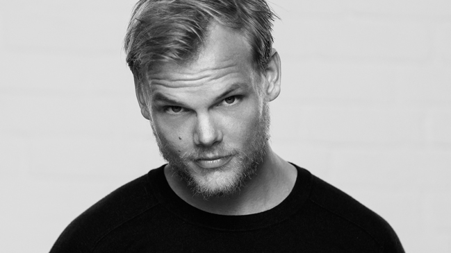 Avicii se suicidó tras hacerse cortes con un cristal afilado Avicii se suicidó tras hacerse cortes con un cristal afilado
