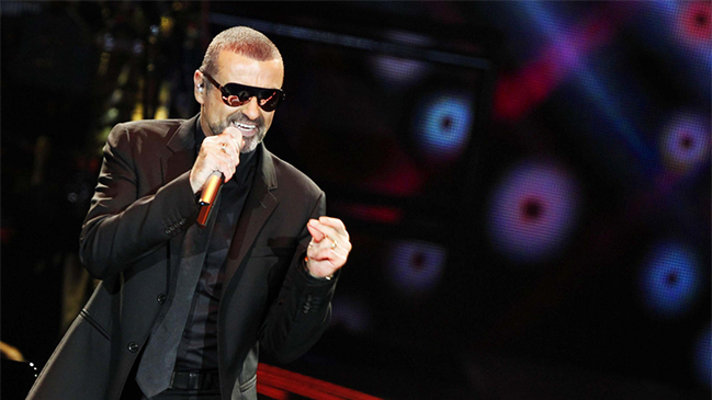 Familia de George Michael pidió retirar los tributos frente a sus viviendas Familia de George Michael pidió retirar los tributos frente a sus viviendas