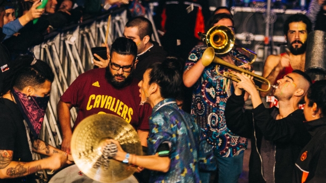 Banda chilena denunció violenta agresión en la Fonda Permanente Banda chilena denunció violenta agresión en la Fonda Permanente