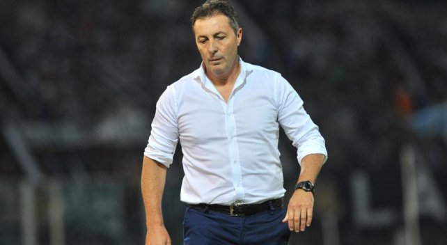 Frank Kudelka, candidato a la banca de la U: Por respeto, terminaré el torneo con Talleres Frank Kudelka, candidato a la banca de la U: Por respeto, terminaré el torneo con Talleres