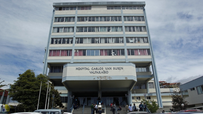 Nuevo caso de maltrato infantil: Bebé de un año está grave en la UCI pediátrica del Van Buren de Valparaíso Nuevo caso de maltrato infantil: Bebé de un año está grave en la UCI pediátrica del Van Buren de Valparaíso