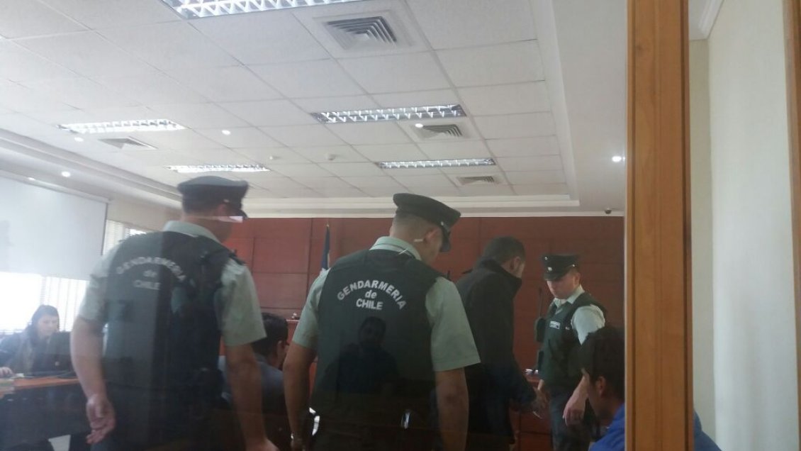 Amplían detención de abogado sorprendido grabando partes íntimas a menores en FILZIC de Antofagasta Amplían detención de abogado sorprendido grabando partes íntimas a menores en FILZIC de Antofagasta