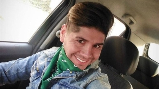 Edmundo Varas no se rinde: Viajará a Argentina a pedir trabajo a Tinelli Edmundo Varas no se rinde: Viajará a Argentina a pedir trabajo a Tinelli