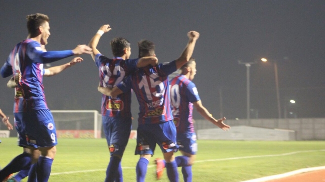 Iberia venció a Deportes Santa Cruz y se mantiene líder en la Segunda División Iberia venció a Deportes Santa Cruz y se mantiene líder en la Segunda División