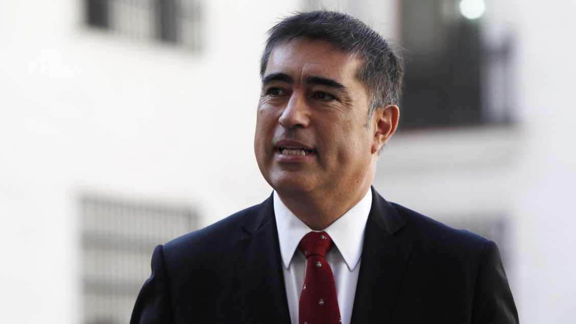 Desbordes reconoció errores comunicacionales y emplazó al contralor a Desbordes reconoció errores comunicacionales y emplazó al contralor a