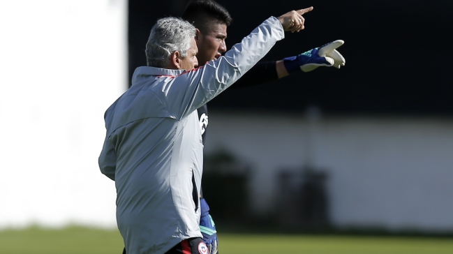 La Roja vive un nuevo microciclo bajo las órdenes de Reinaldo Rueda La Roja vive un nuevo microciclo bajo las órdenes de Reinaldo Rueda