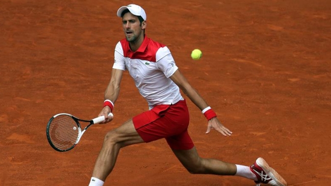 Novak Djokovic barrió con Dolgopolov y se instaló en segunda ronda de Roma Novak Djokovic barrió con Dolgopolov y se instaló en segunda ronda de Roma