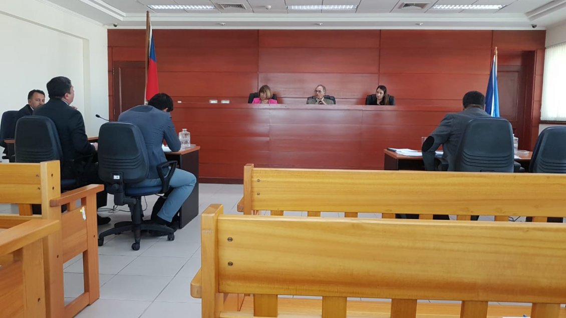 Tribunal rechazó prisión para abogado de fundación que fotografiaba a niñas Tribunal rechazó prisión para abogado de fundación que fotografiaba a niñas