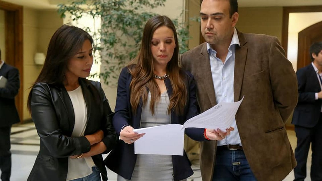 Diputados RN presentan proyecto de resolución para reponer la pena de muerte Diputados RN presentan proyecto de resolución para reponer la pena de muerte