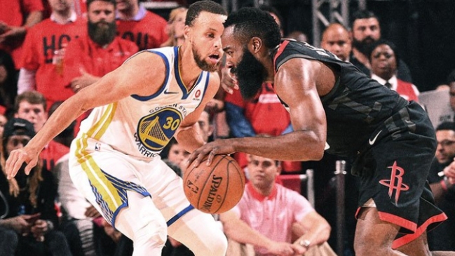 Houston Rockets barrió con Golden State Warriors e igualó la serie en la final del Oeste Houston Rockets barrió con Golden State Warriors e igualó la serie en la final del Oeste