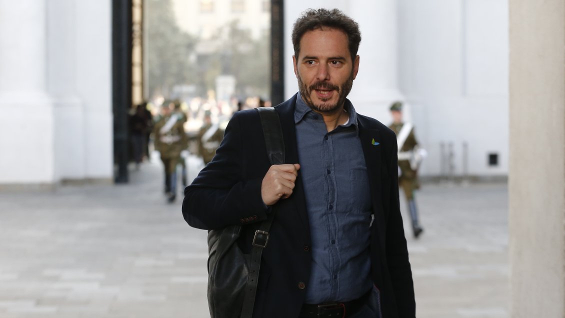 Evópoli emplazó al Gobierno a abordar agenda feminista en cuenta pública Evópoli emplazó al Gobierno a abordar agenda feminista en cuenta pública