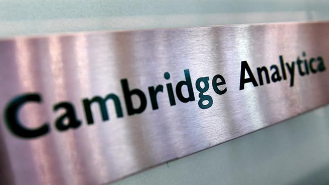 Cambridge Analytica se declara en bancarrota en Estados Unidos