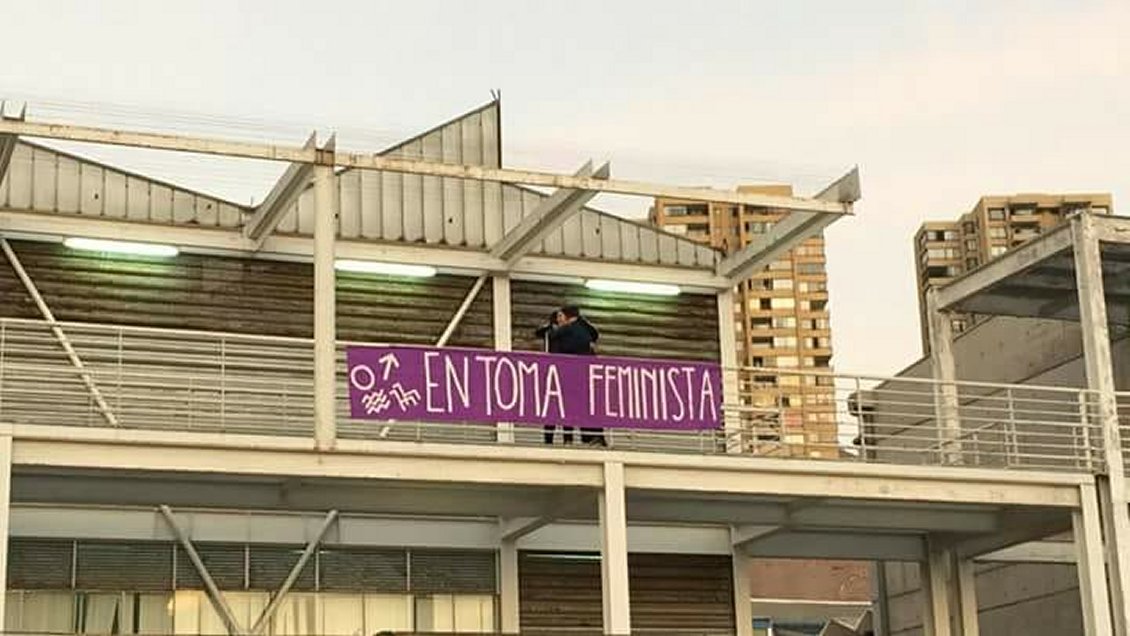Movimiento feminista suma 13 carreras en paro en Antofagasta Movimiento feminista suma 13 carreras en paro en Antofagasta