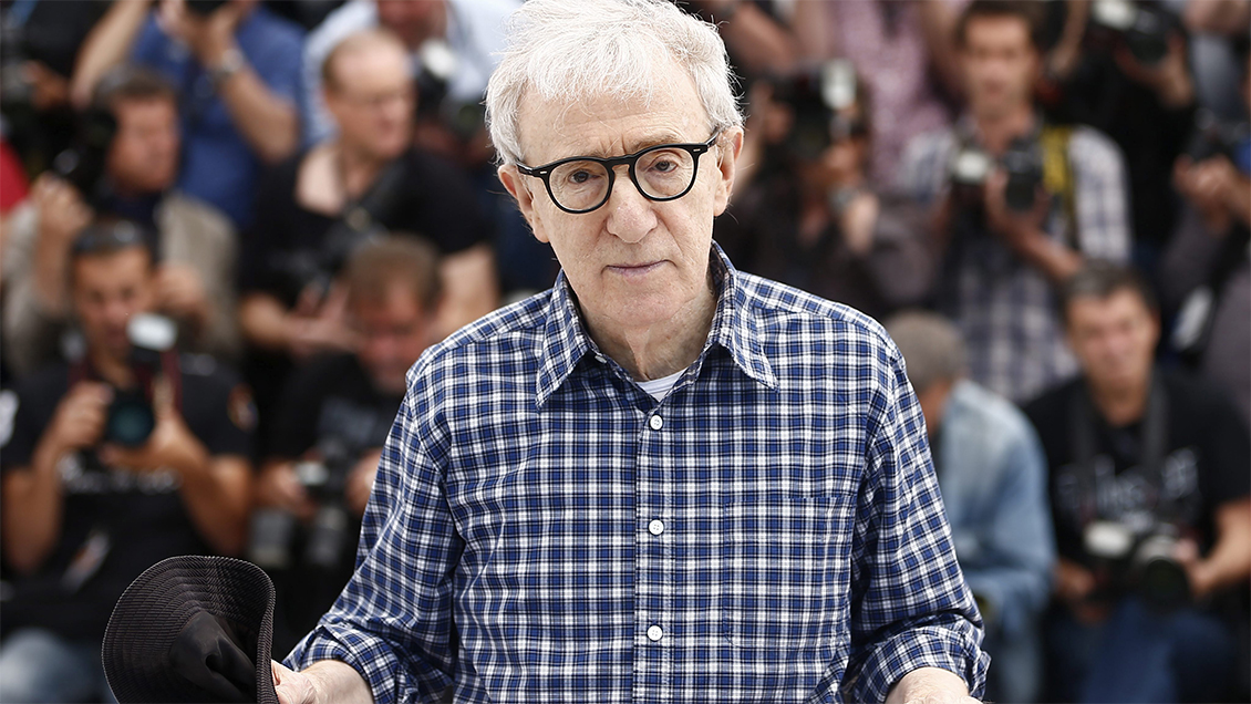 Hijo de Woody Allen lo defiende y acusa a su madre de abuso Hijo de Woody Allen lo defiende y acusa a su madre de abuso