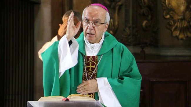 Nuncio Ivo Scapolo negó haber recibido denuncias sobre un cura violador