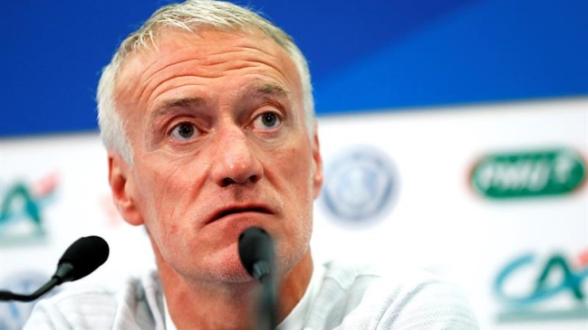  Deschamps: Zidane será algún un día entrenador de Francia  