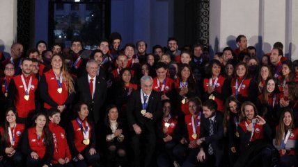  Ola de críticas a Sebastián Piñera por bromas a Tomás González  