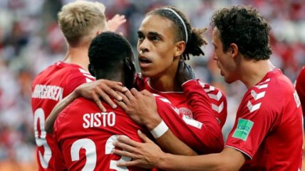 Dinamarca golpeó primero y derrotó a Perú en su estreno en Rusia 2018